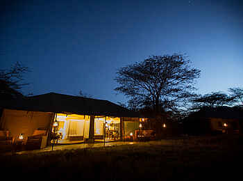 Naona Moru Camp: Außenbeleuchtung Abends