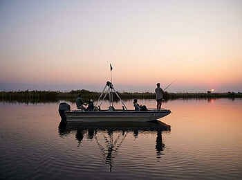 Xugana Island Lodge: Sonnenuntergang