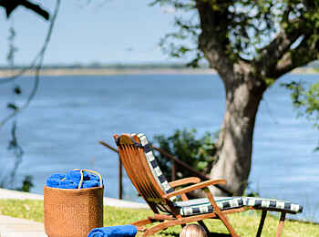 Baines River Camp: Pool mit Blick Baines River Camp: Pool mit Blick