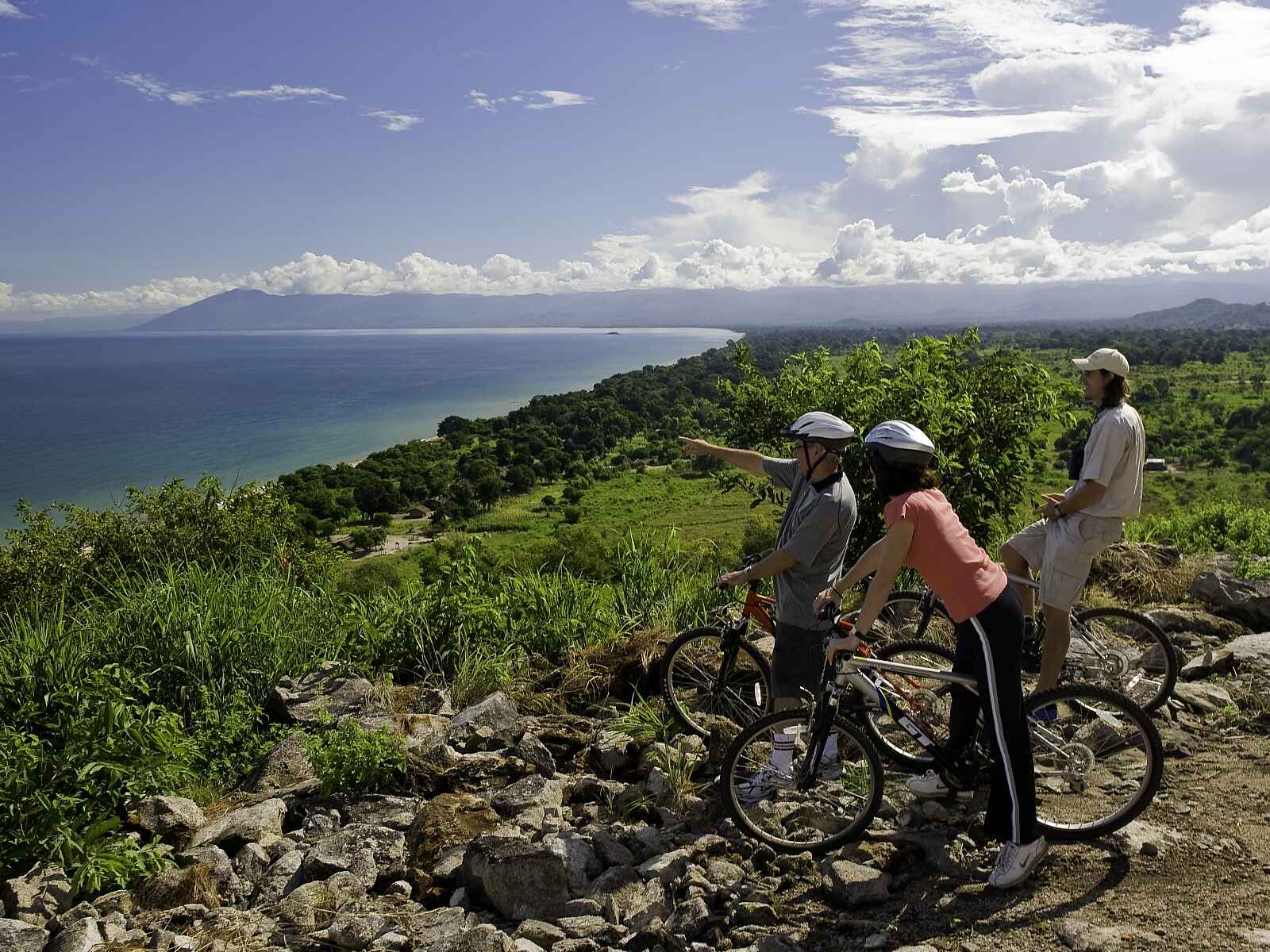 Chintheche Inn: Mountain Biking Chintheche Inn: Mountain Biking