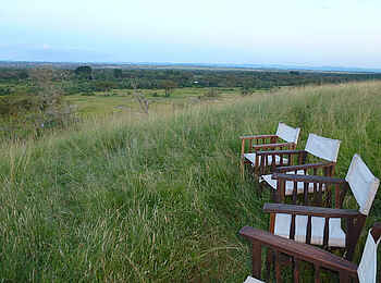 Ishasha Wilderness Camp: Safari-Kino Ishasha Wilderness Camp: Safari-Kino