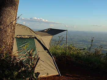 Mt Gorongosa Community Camp: Aussicht vom Zelt Mt Gorongosa Community Camp: Aussicht vom Zelt