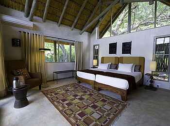 Ongava Lodge: Gästechaletinterieur Ongava Lodge: Gästechaletinterieur