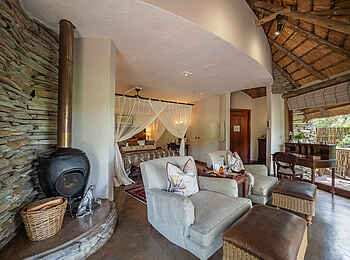 Tintswalo Safari Lodge: Blick in eine Explorer Suite