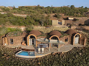 andBeyond Suyian Lodge: Blick auf die Familien Suite andBeyond Suyian Lodge: Blick auf die Familien Suite