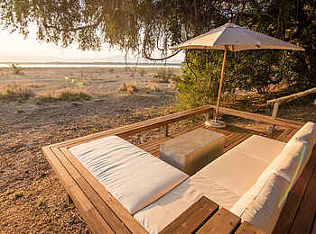 Chikwenya Camp: Sunken Lounge