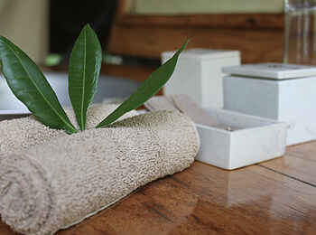 Naibor Camp: Schön hergerichtete Badeuntensilien Naibor Camp: Schön hergerichtete Badeuntensilien