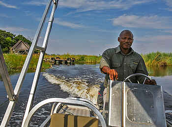 Selinda Camp: Ausflüge mit Boot