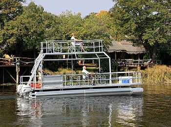 Camp Kwando: Ausflugsboot