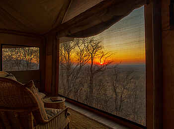 Ghoha Hills Savuti Lodge: Luxury Standard Tent Dämmerung