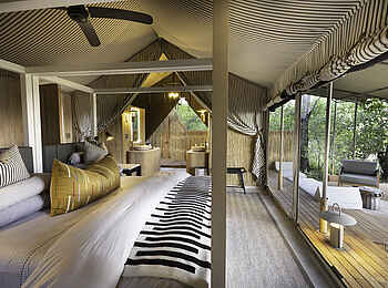 Monachira Camp: Gästezelt mit Doppelbett Monachira Camp: Gästezelt mit Doppelbett