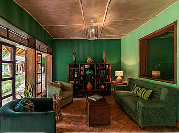 Primate Lodge Kibale: Der Rezeptionsbereich