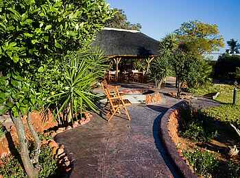 Waterberg Guest Farm: Weg zum Lapa-Haus Waterberg Guest Farm: Weg zum Lapa-Haus