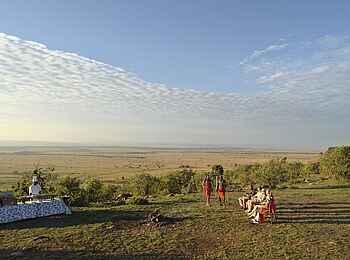 Kichwa Tembo Tented Camp: Mittagessen mit Aussicht Kichwa Tembo Tented Camp: Mittagessen mit Aussicht