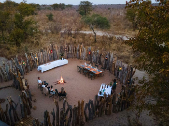 Mankwe Tented Retreat: Die Boma Mankwe Tented Retreat: Die Boma