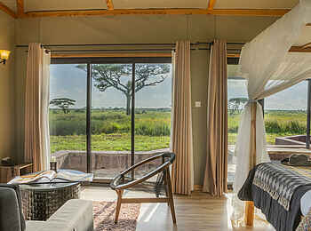 Serengeti Sametu Camp: Luxury Pavillony Room Lounge Serengeti Sametu Camp: Luxury Pavillony Room Lounge