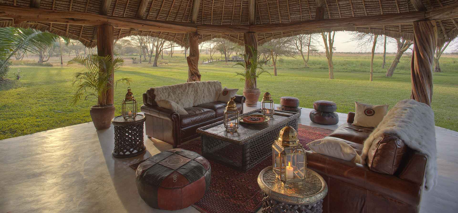 Kenia, lewa wildlife conservancy, sirikoi, sirikoi house, veranda, afrikarma, afrikarma safaris, afrikarma safaris - wildnis. hautnah., afrikarma.de, kenya