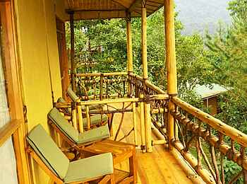 Ichumbi Gorilla Lodge: Private Veranda