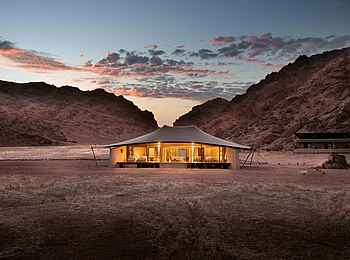 Hoanib Elephant Camp: Aussenansicht Familiensuite