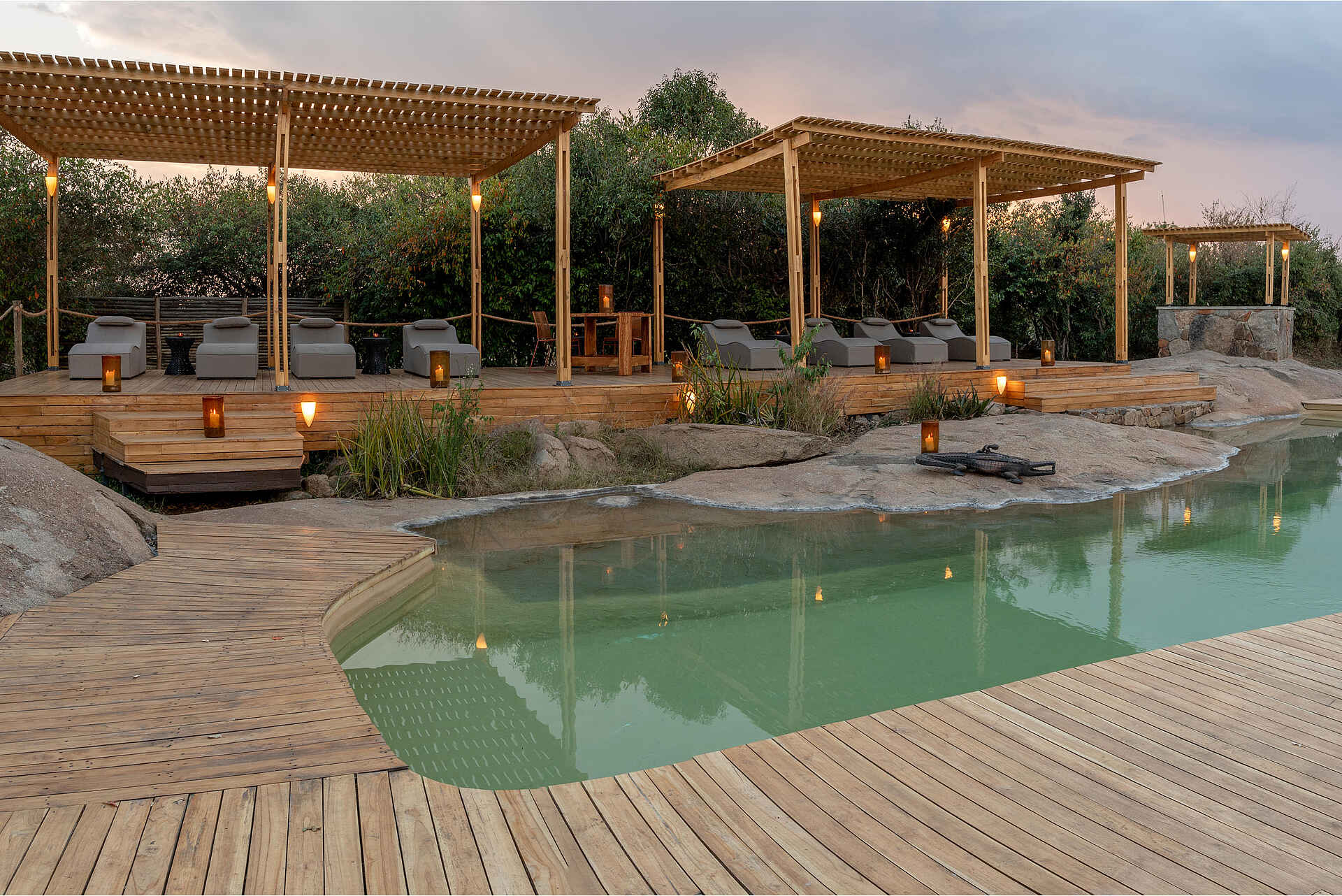 Sayari Camp: Am Pooldeck Sayari Camp: Am Pooldeck