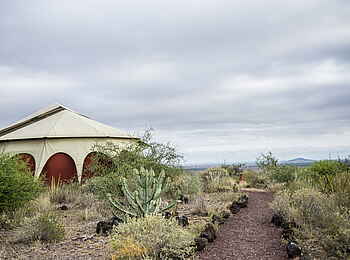 Shu'mata Camp: Aussenansicht Hauptzelt Shu'mata Camp: Aussenansicht Hauptzelt