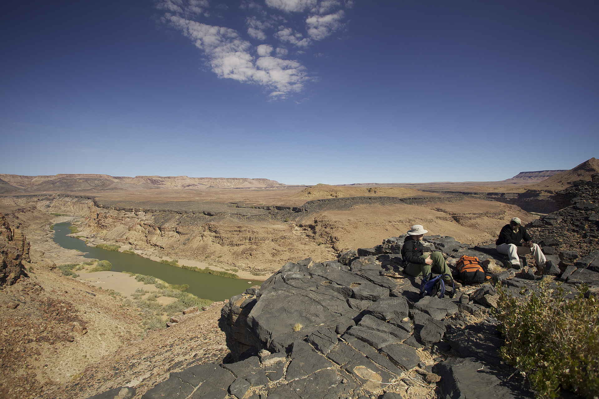 Abenteuer, Fish River, Fish River Canyon, Fish River Lodge, Journeys Namibia, Köcherbaum, Namibia, Natur, Expedition, Freiheit, Schlucht, Wanderung, afrikarma, afrikarma.de
