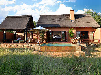 Mateya Safari Lodge: Außenansicht der Suite