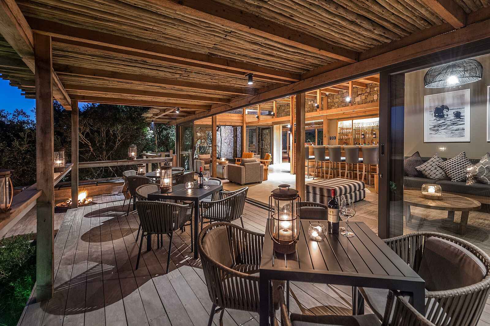 Kariega Ukhozi Lodge: Auf der Terrasse Kariega Ukhozi Lodge: Auf der Terrasse