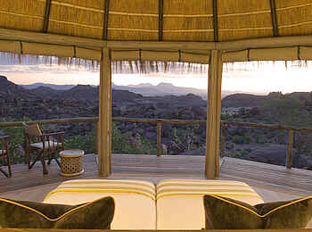 Mowani Mountain Camp: Blick aus einem Gästechalet