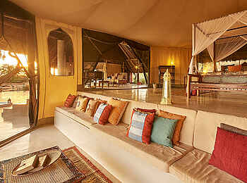 Sasaab Camp: Lounge Sasaab Camp: Lounge