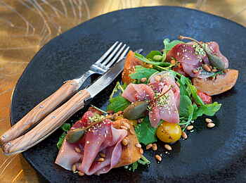 Tengile River Lodge: Schinken und Feldsalat