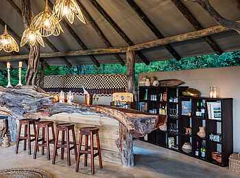 MmaTsebe Tented Camp: Bar