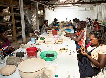 Giraffe Manor: Arbeiterinnen Giraffe Manor: Arbeiterinnen