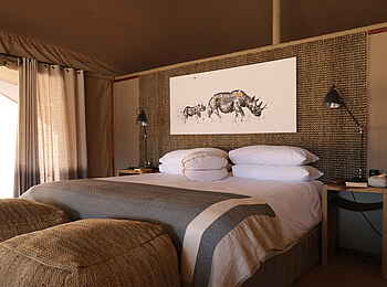 Hoanib Valley Camp: Gästezelt Bett