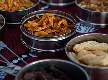 Camp Kuzuma: Snacks für den Busch Camp Kuzuma: Snacks für den Busch