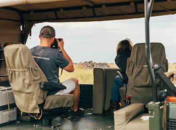 Jabali Ridge Camp: Photografic Vehicle