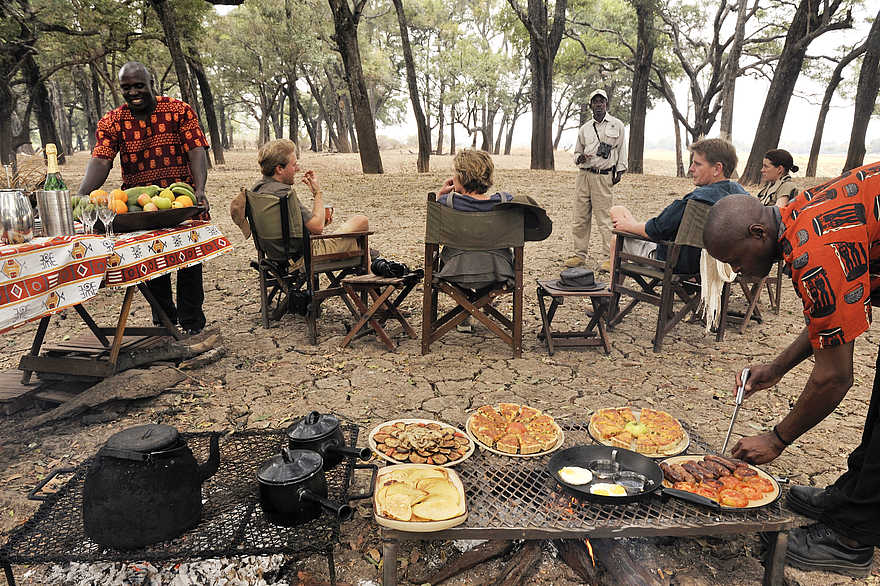 Kaingo Camp: Brunch unterwegs Kaingo Camp: Brunch unterwegs