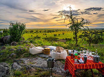 Lemala Nanyukie Lodge: Sundowner Lemala Nanyukie Lodge: Sundowner