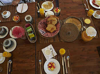 Mdonya Old River Camp: Frühstück