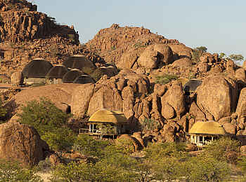 Mowani Mountain Camp: Harmonische Integration in die natürliche Umgebung