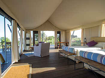 Mara Mara Tented Lodge: Betten und Sitzgruppe Mara Mara Tented Lodge: Betten und Sitzgruppe