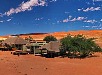 Kwessi Dunes Lodge: Main Area