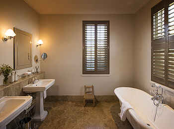 Leeu Estates: Manor House Deluxe Bad