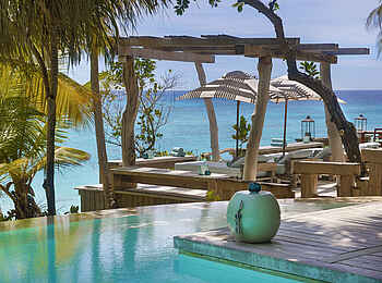 North Island: Die Sala am Pool