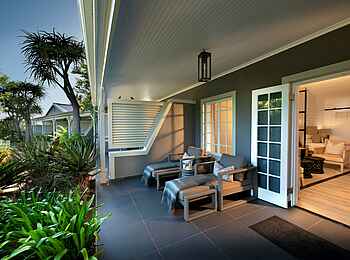 Riverdene Family Lodge: Terrasse Riverdene Family Lodge: Terrasse