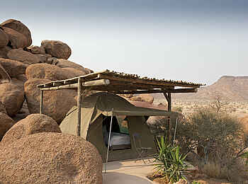 Camp Kipwe: Zeltunterstand