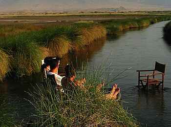 Lake Natron Camp: Sundowner am Flusslauf