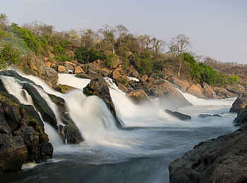 Mkulumadzi Lodge: Kapichira Waterfalls
