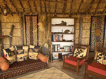 Mwaleshi Camp: Camp Lounge