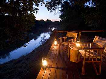 Pafuri Camp: Blick auf Fluss am Abend